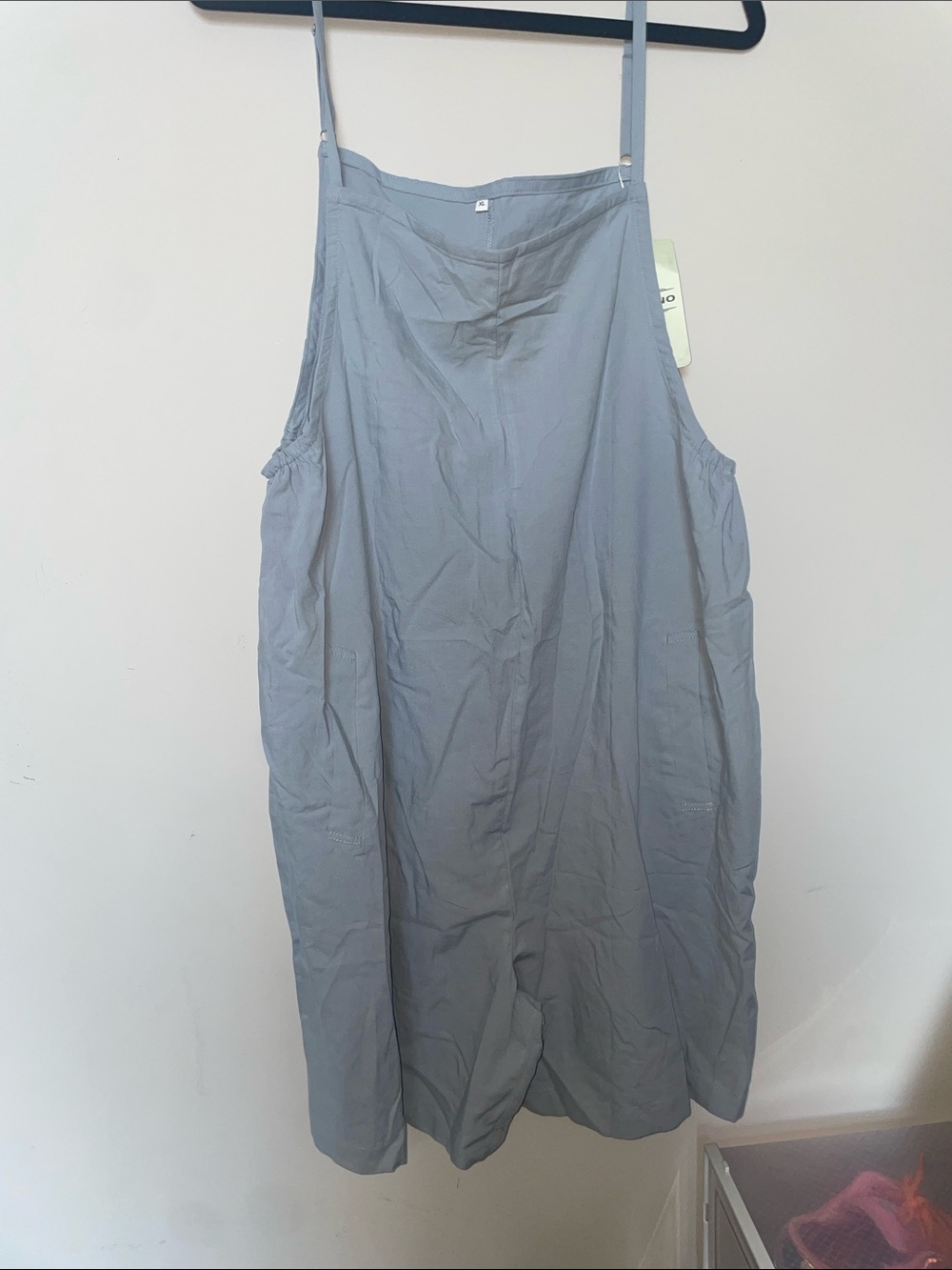 Relaxed Light Gray Women's Linen-Blend Jumpsuit with Adjustable Straps